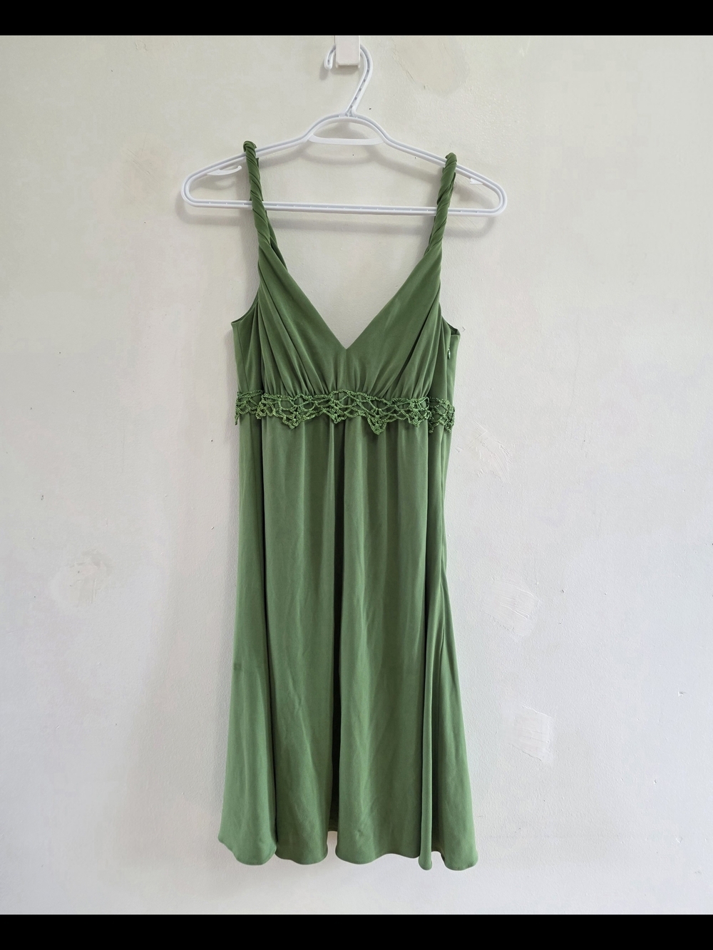 Laundry by Shelli Segal Vintage Green Crochet Trim Empire Waist Mini Dress